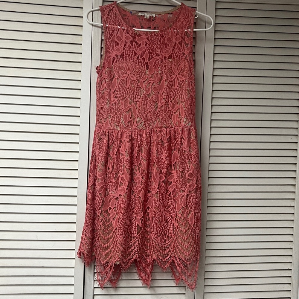 Love Fire Elegant Coral Lace Sleeveless Dress
